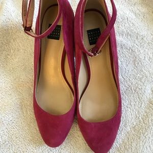 WHBM Red/Pink velvet ankle strap heels. 8.5